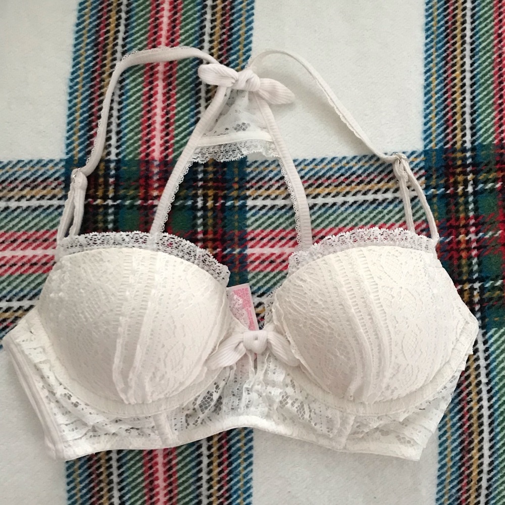 Victoria’s Secret Bow Racerback Bra